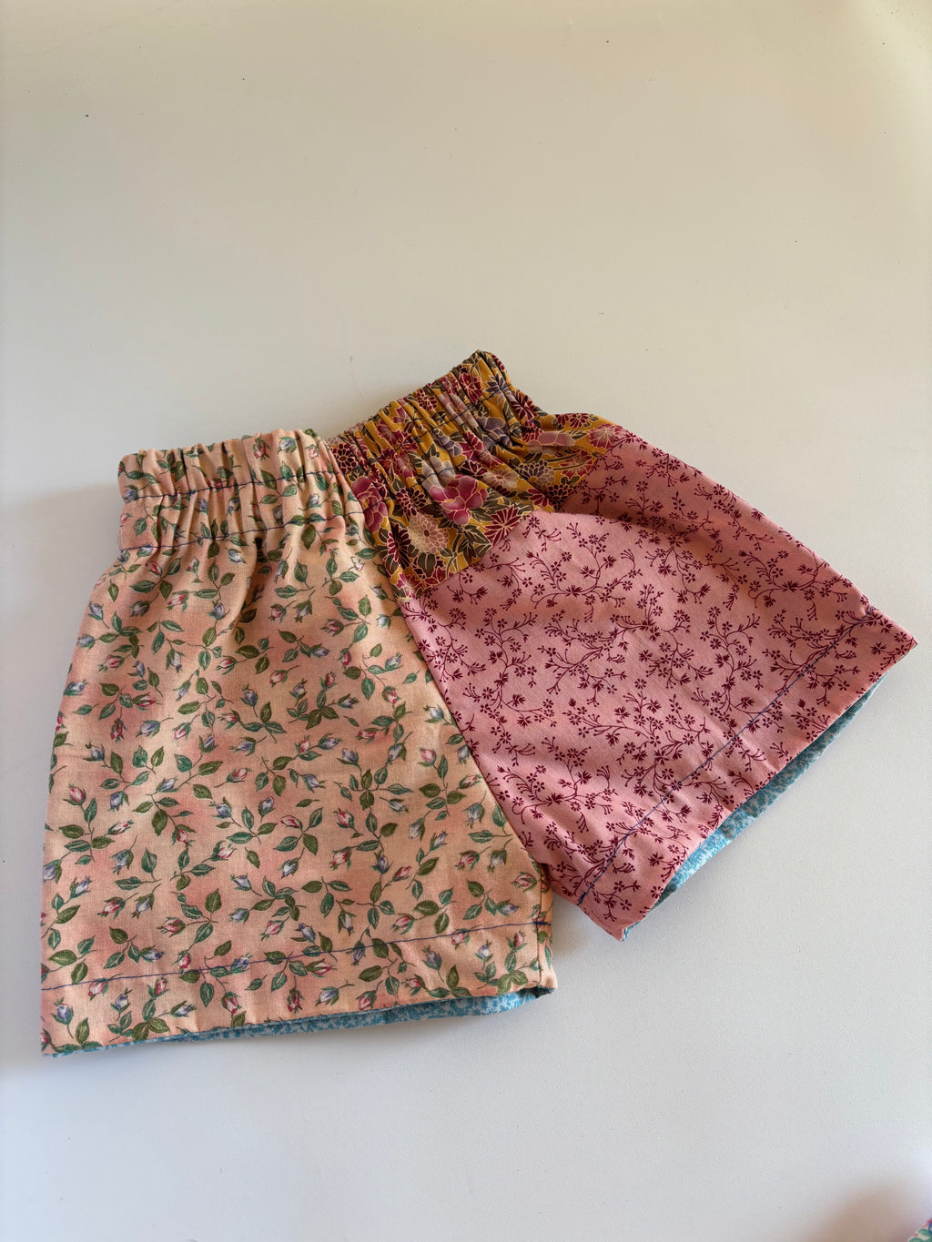 Mmoody Shorts - 18-24M