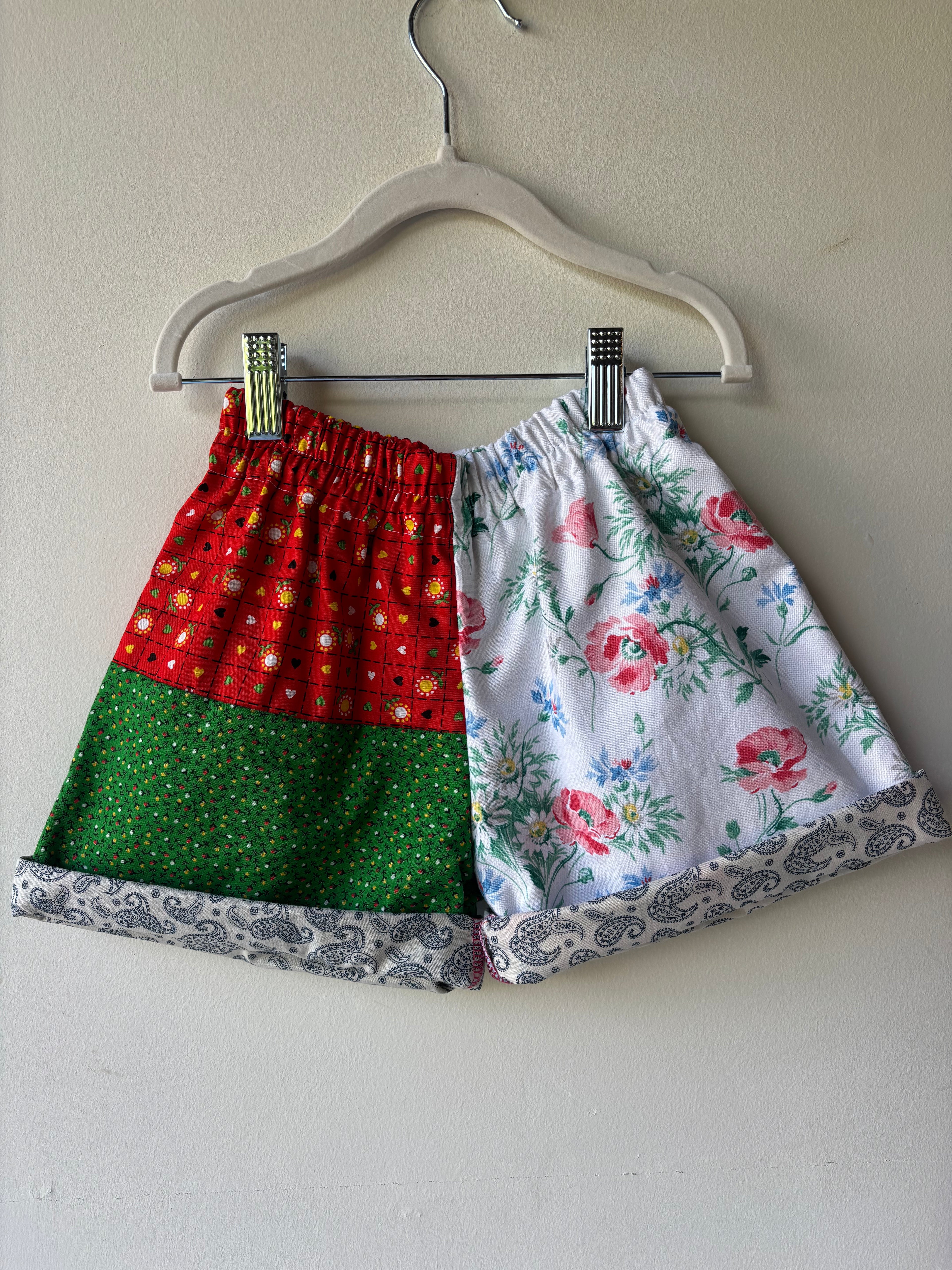 Mmoody Shorts - 4/5