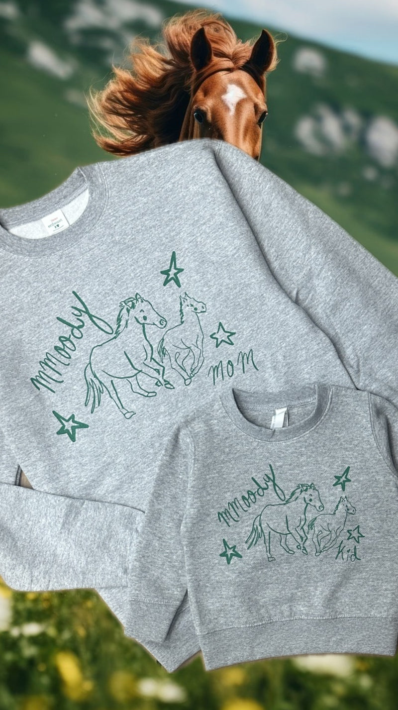 Mmoody mom pony crewneck image 0